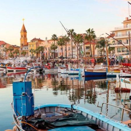 Les Nuits Etoilees, Studio Terrasse Apercu Mer, Tres Lumineux, Ac, 100M Du Port Sanary Exteriör bild